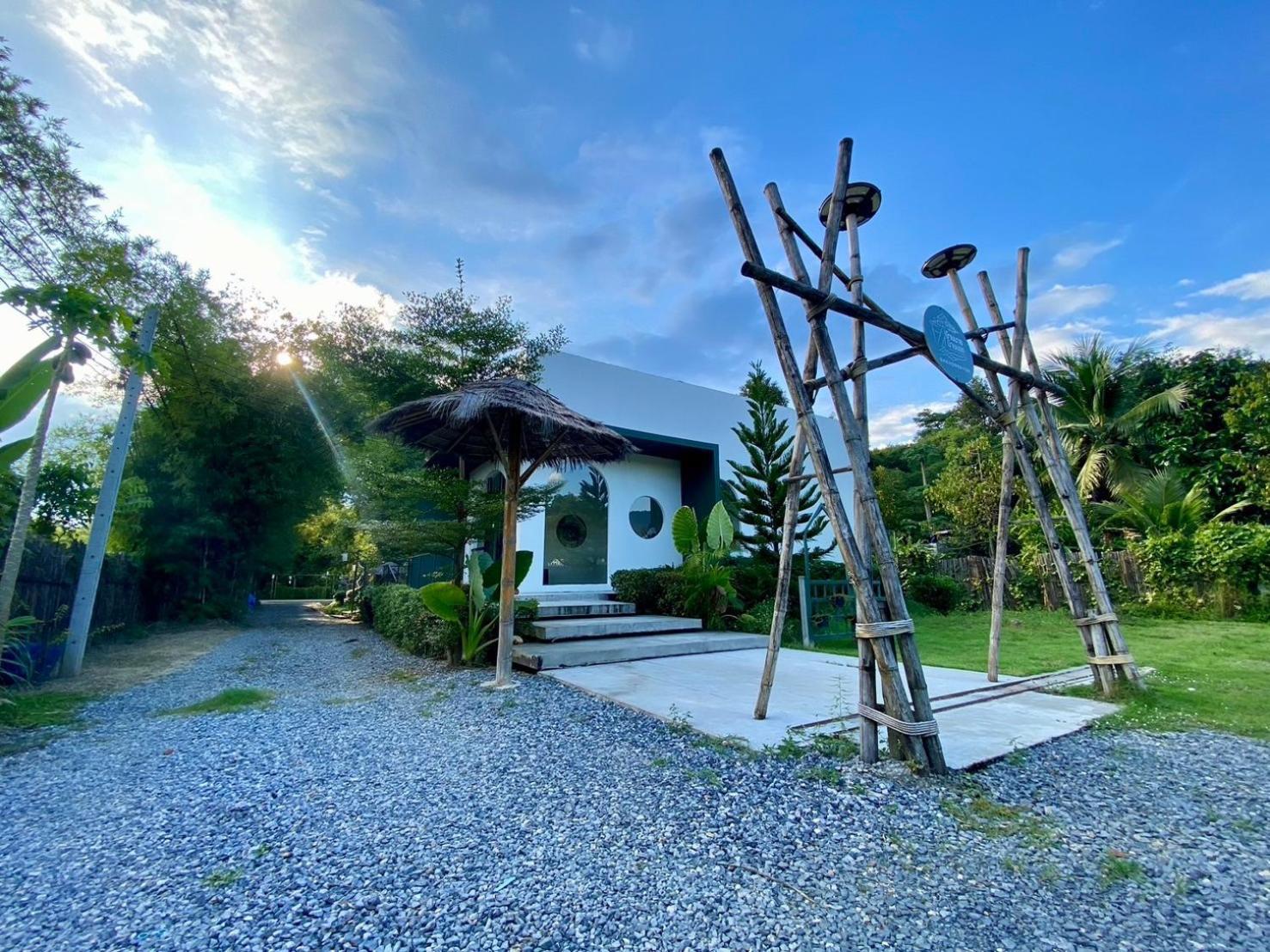 Baan Nai Baan Nok Resort Nakhon Nayok Exterior photo