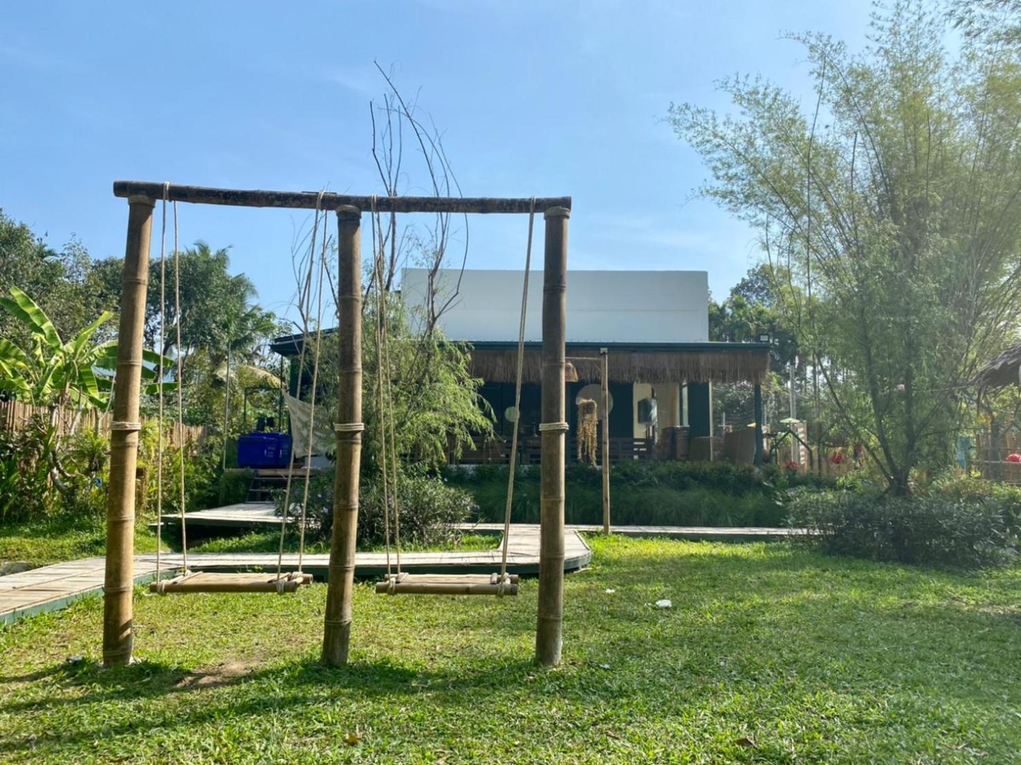 Baan Nai Baan Nok Resort Nakhon Nayok Exterior photo