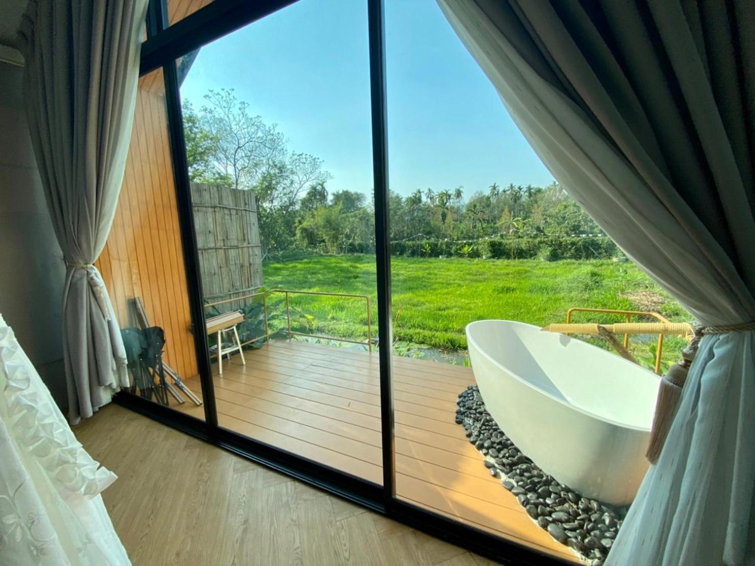 Baan Nai Baan Nok Resort Nakhon Nayok Exterior photo